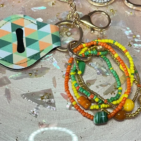 Geometric Bracelet Keychain - Picture 12 of 14